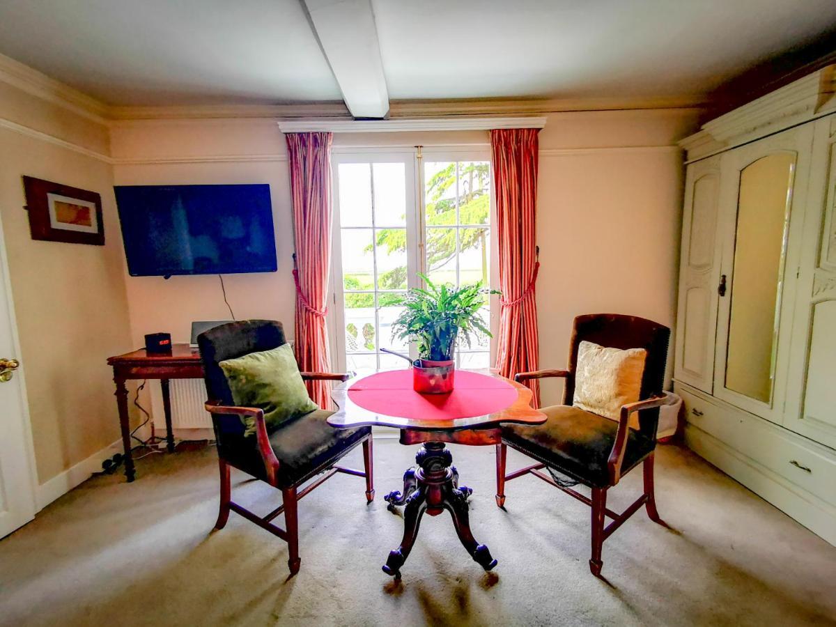 Burton  Cedar House Boutique B&B מראה חיצוני תמונה