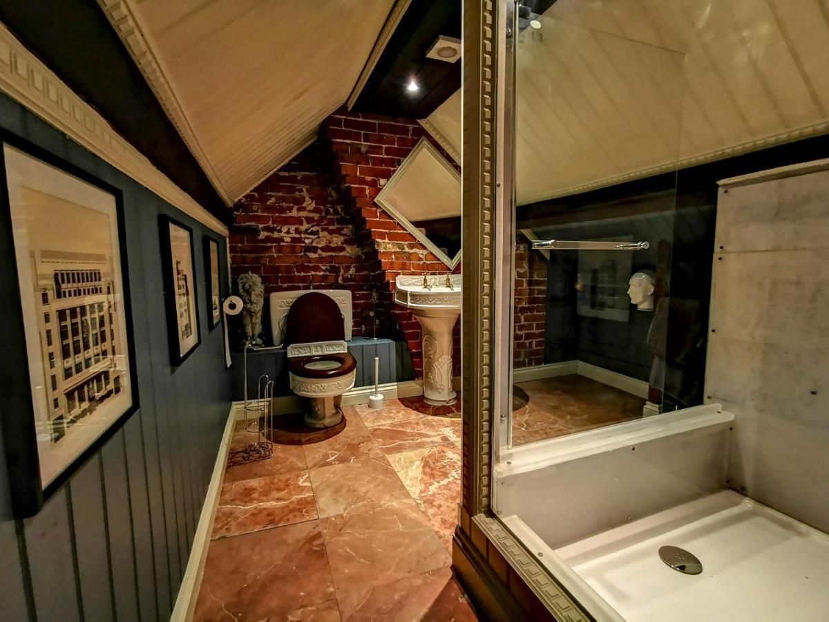 Burton  Cedar House Boutique B&B מראה חיצוני תמונה