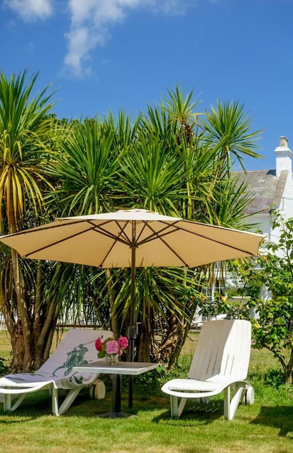 Burton  Cedar House Boutique B&B מראה חיצוני תמונה