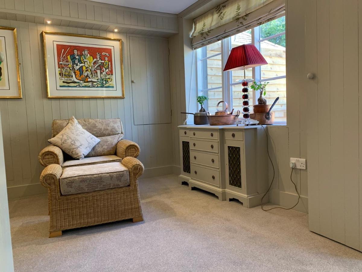 Burton  Cedar House Boutique B&B מראה חיצוני תמונה