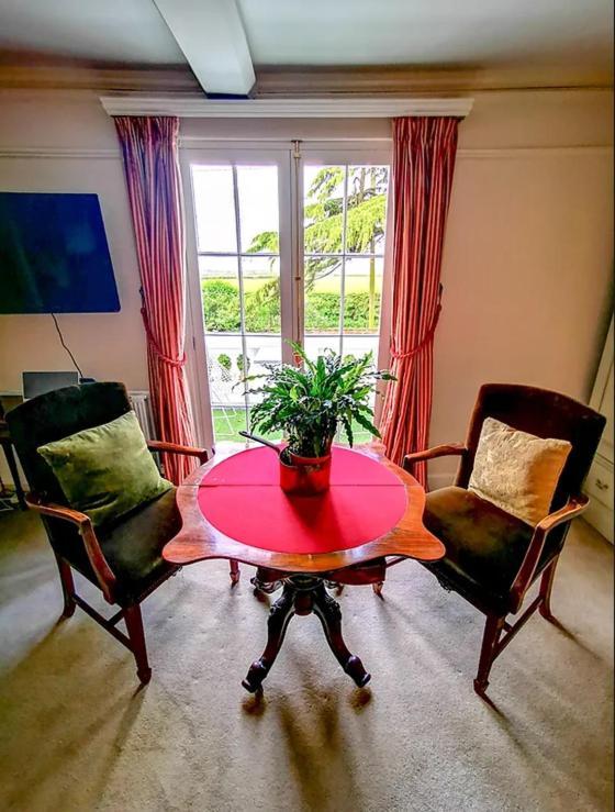 Burton  Cedar House Boutique B&B מראה חיצוני תמונה