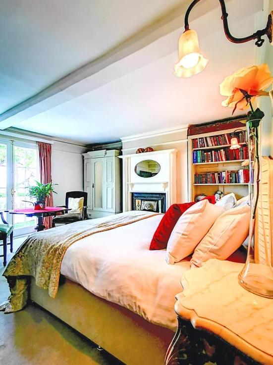Burton  Cedar House Boutique B&B מראה חיצוני תמונה
